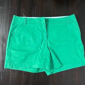 🖤NWOT🖤 Crown & Ivy 5” Caroline Shorts